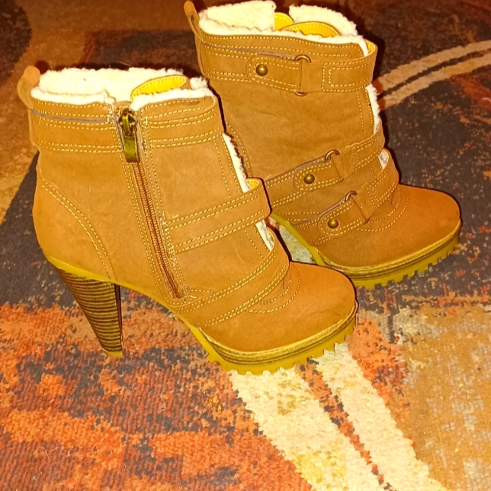 HeartSoul high heel booties